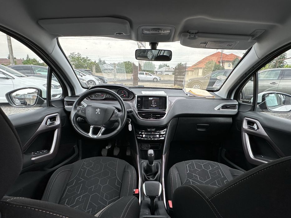 Peugeot 2008 / 1.6 E - HDI / 2014 / RATE