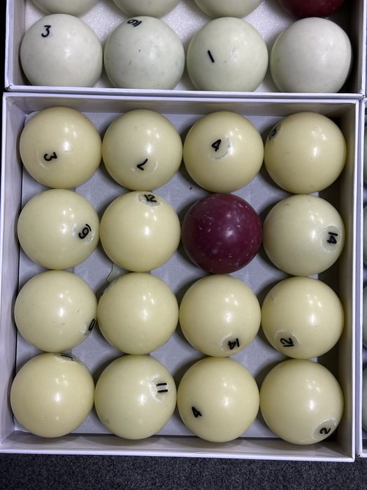 bilyard toshlari jami 12ta komplekt