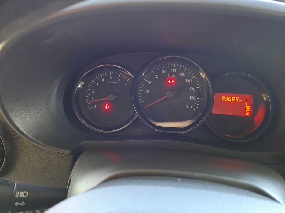 Топ Състояние Dacia Dokker 2018 1.6 SCe 93689 км