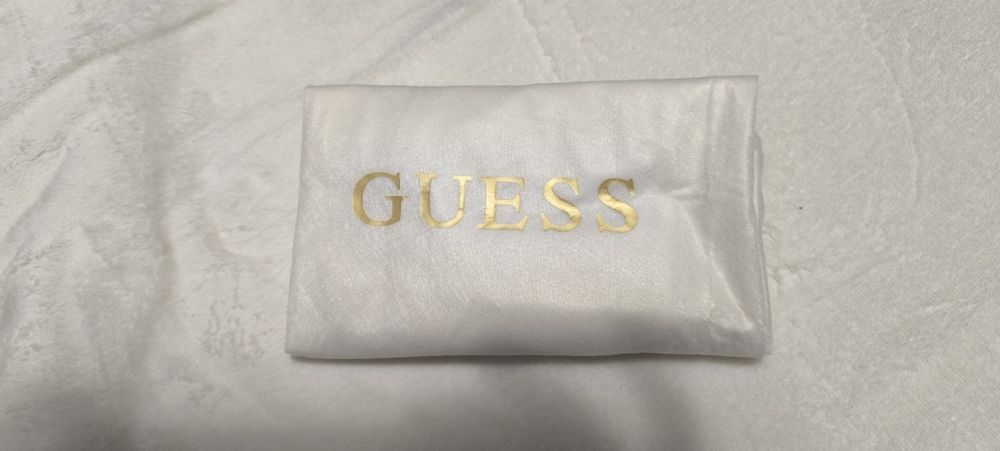 Geanta Guess noua