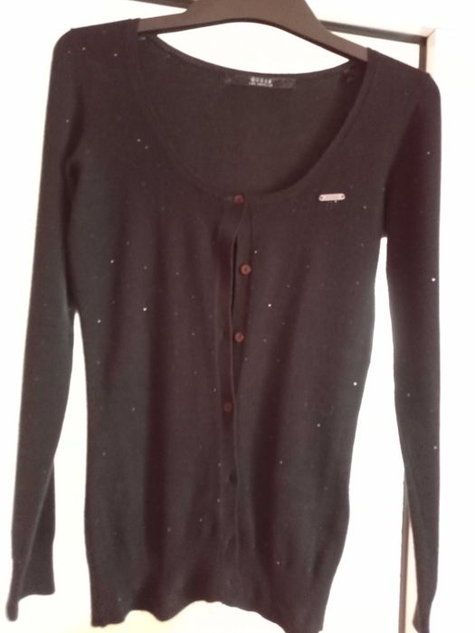 Дамска жилетка. В много добро състоянии.