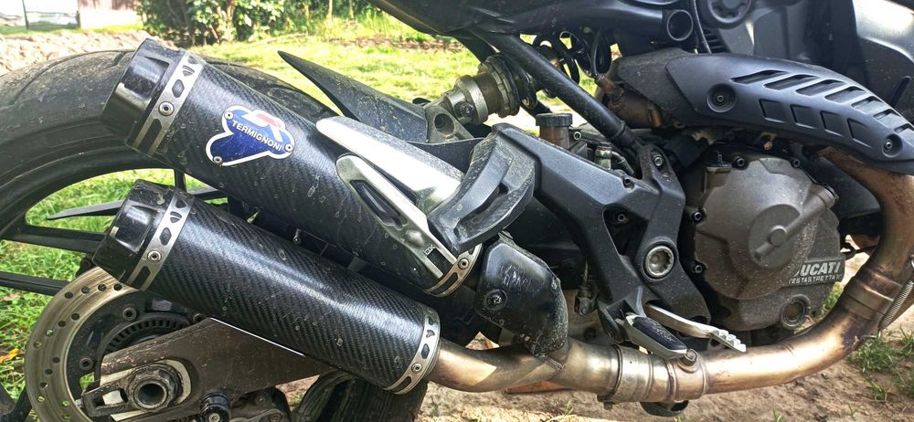 Ducati monster 821 Dark A2