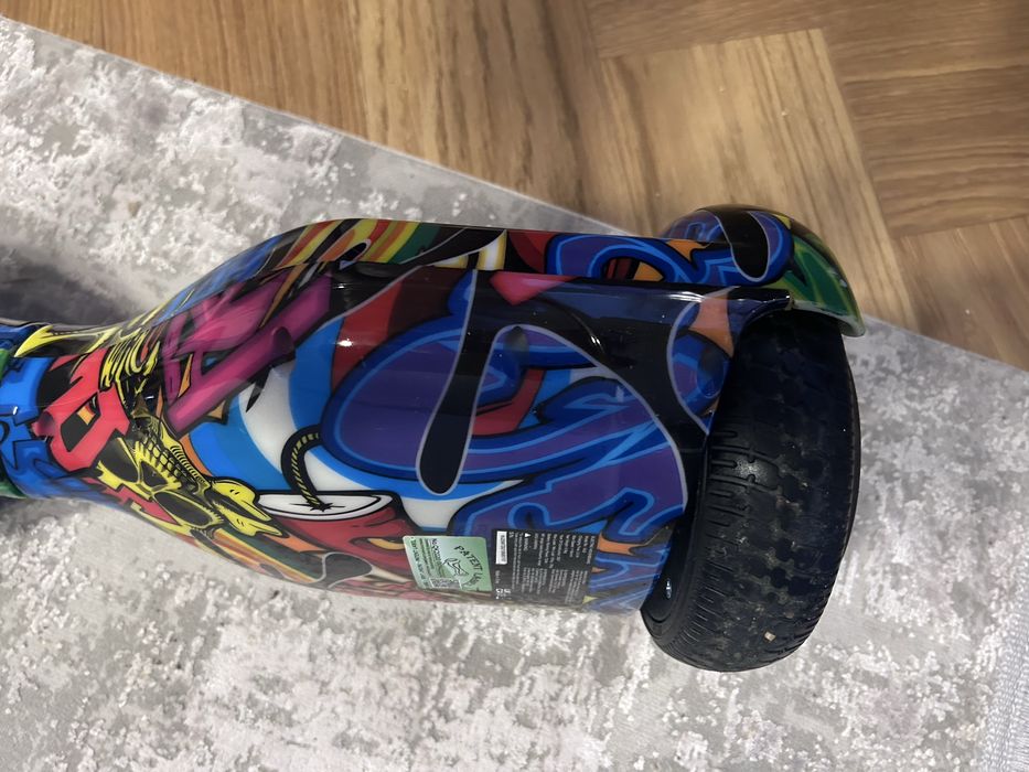 hoverboard model graffiti