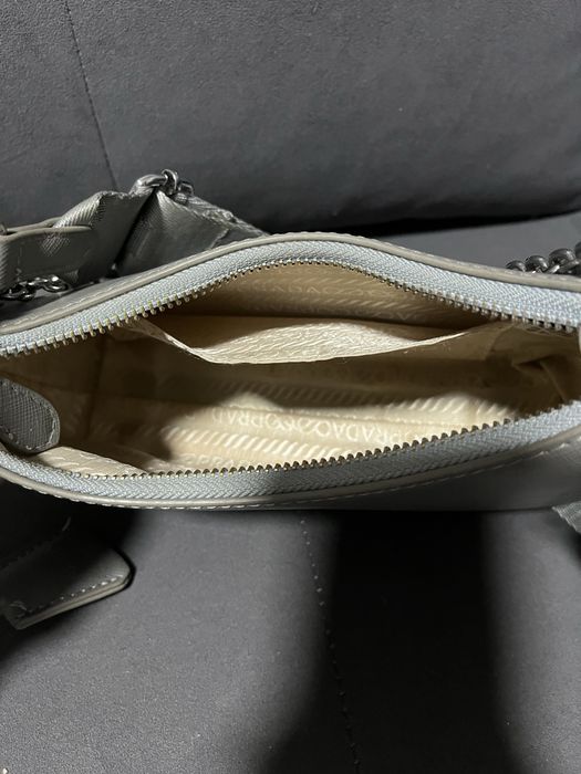 Сумка с имитацией prada