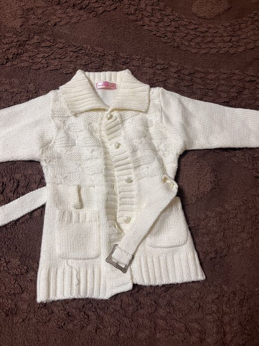 Продам теплую кофточку