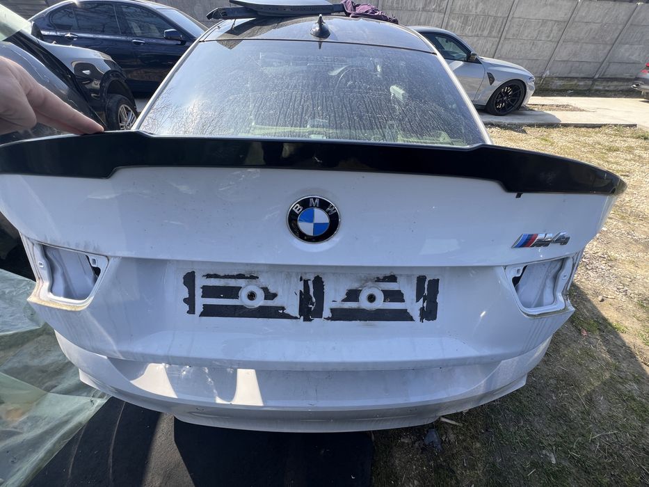 Portbagaj haion capota spate porbagaj  bmw m4 f82
