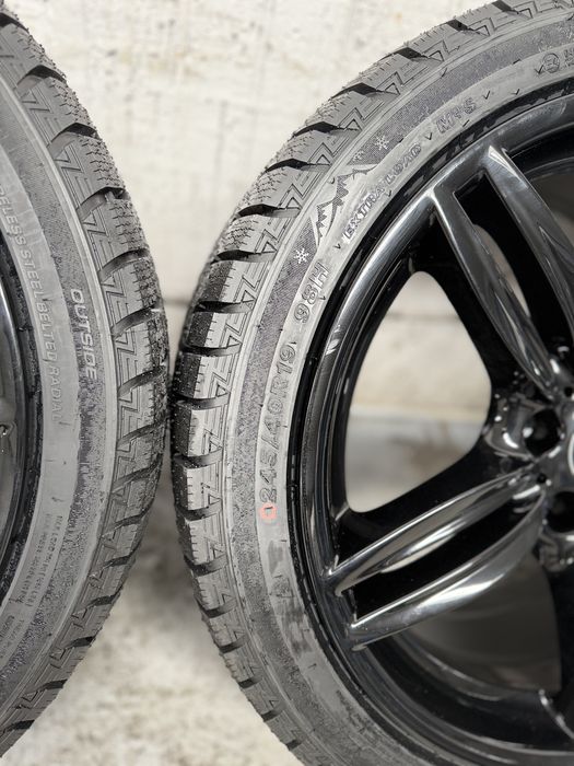 Продам диски BMW F 10 351 стиль Оригинал