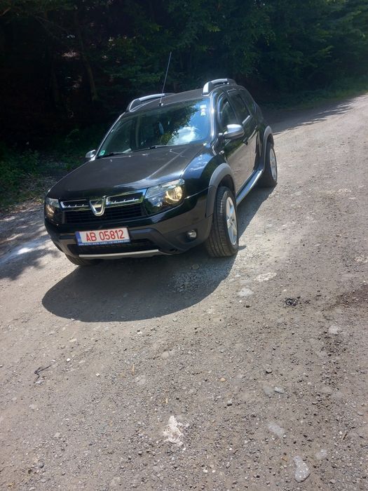 Roți  jante cu cauciucuri 235/55 R17