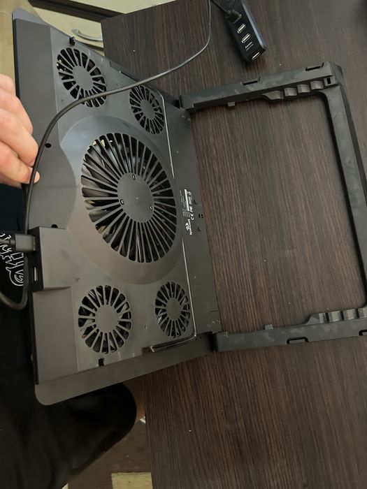 Vand couler laptop Redragon