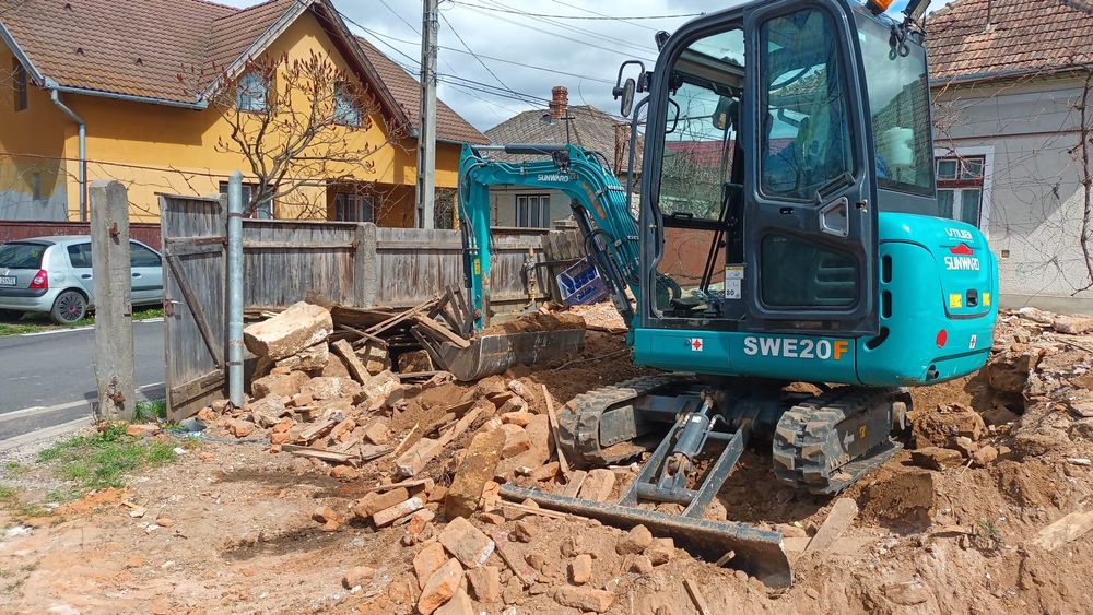 excavator +  basculanta de 3,5t de inchiriat