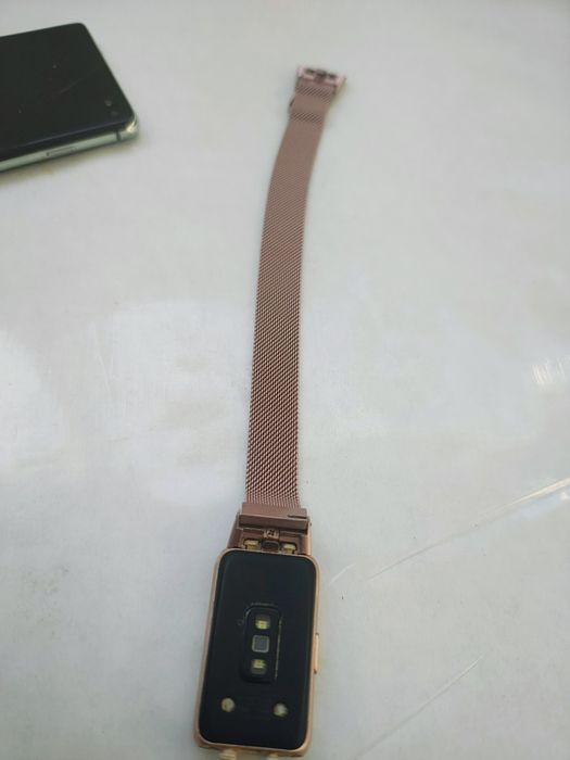 Huawei band 6 defect