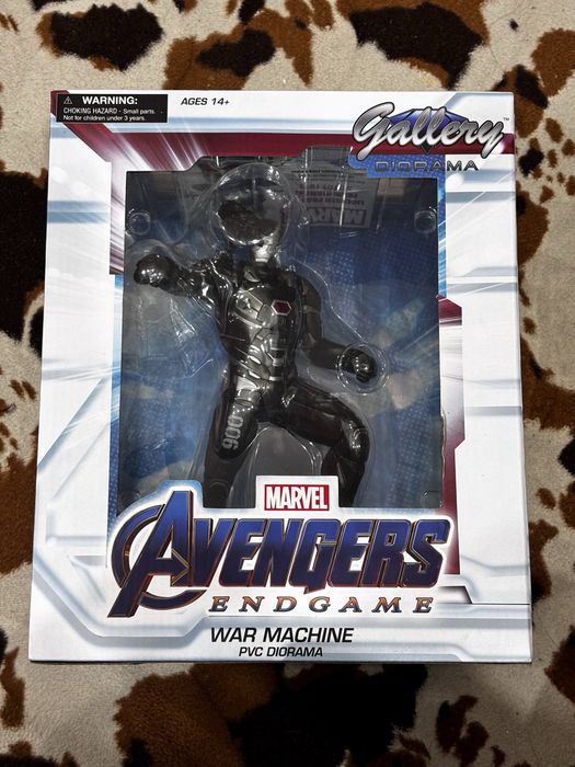 Diamond Select Toys Marvel Gallery: Avengers Endgame: War Machine