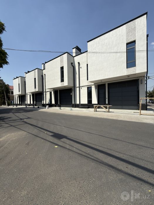 Продажа нового дома Циолковская 1,2 сотки с терассой под ключ