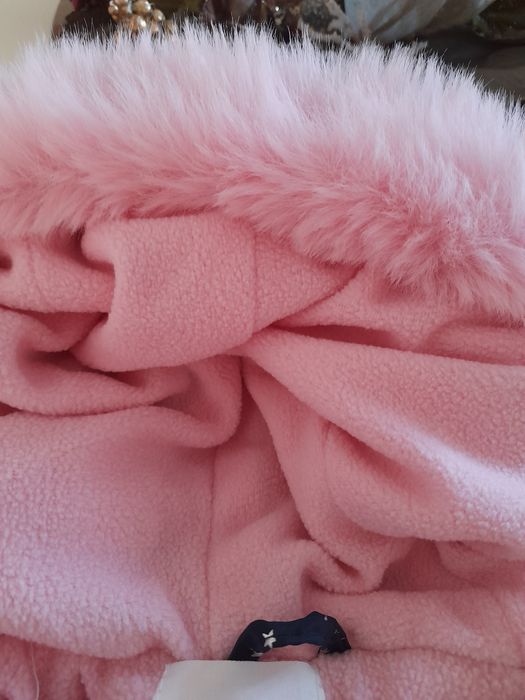 Ново , много красиво яке за момиченце