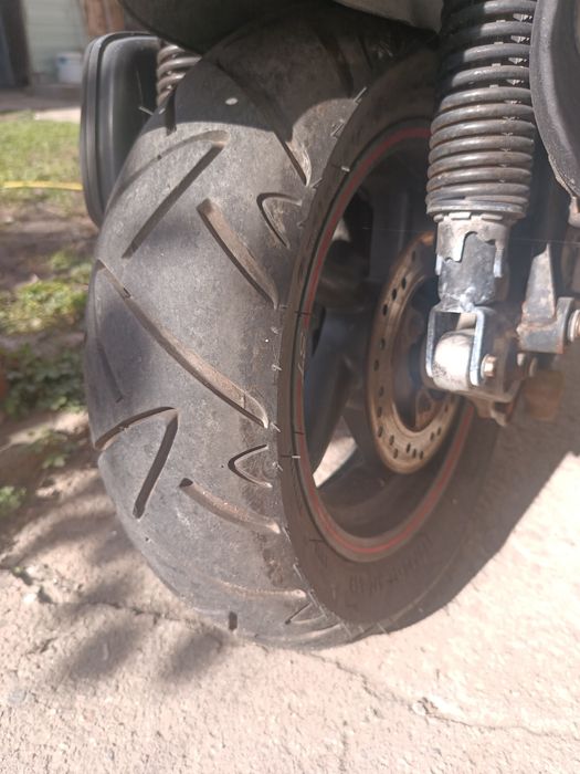 Leonardo Aprilia st 125