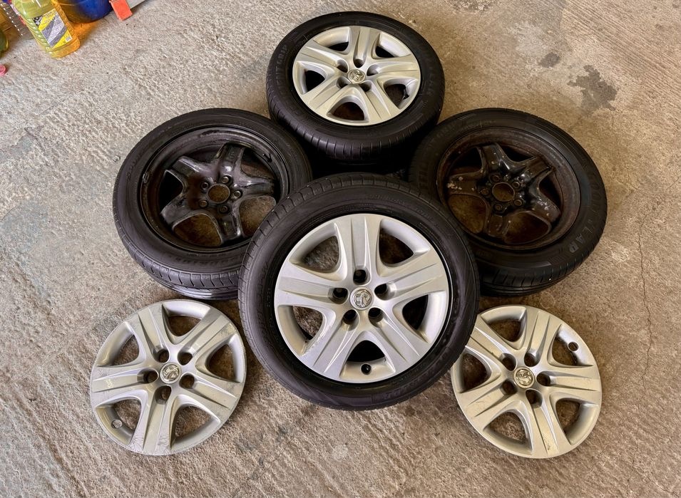 Джанти метални със оригинални тасове и гуми 17ц от Opel Insignia