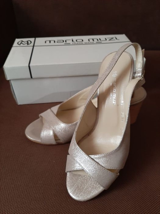 Продам обувь 38 размер