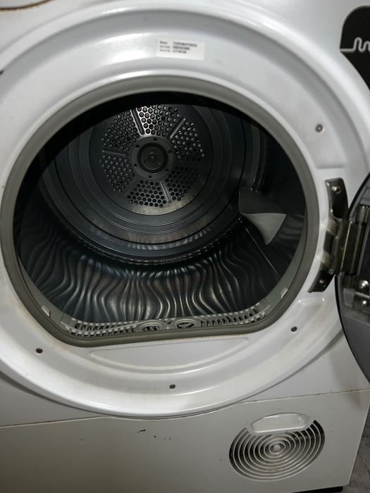 Сушилня Hotpoint Ariston 9 кг употребявана