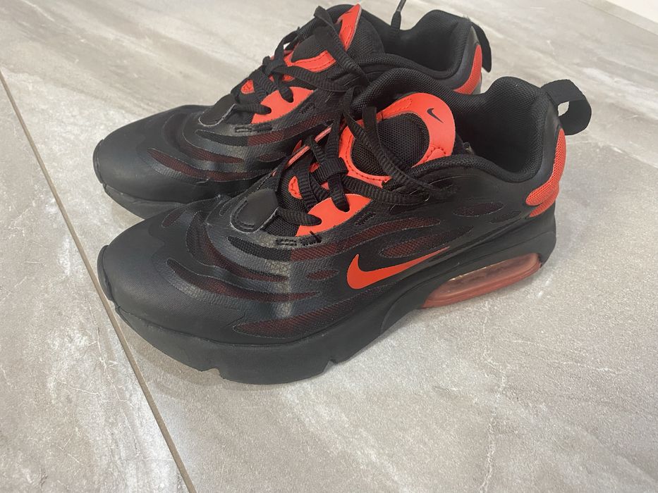 Дамски маратонки Nike