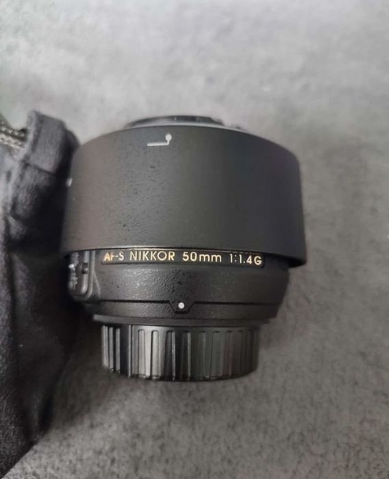 Продам объектив Nikon 50 mm f 1.4G