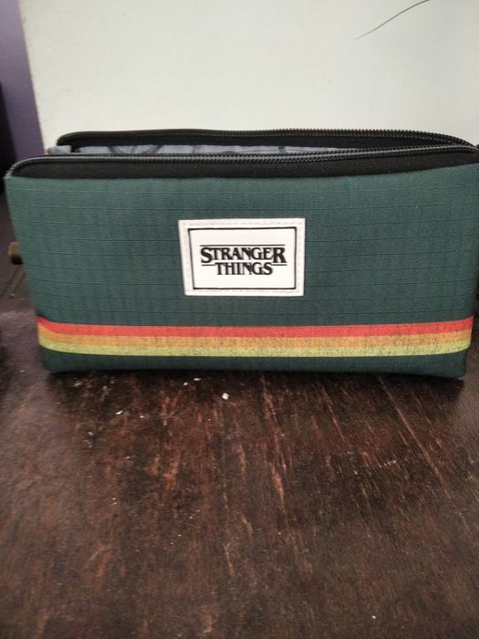 Stranger Things  несесер