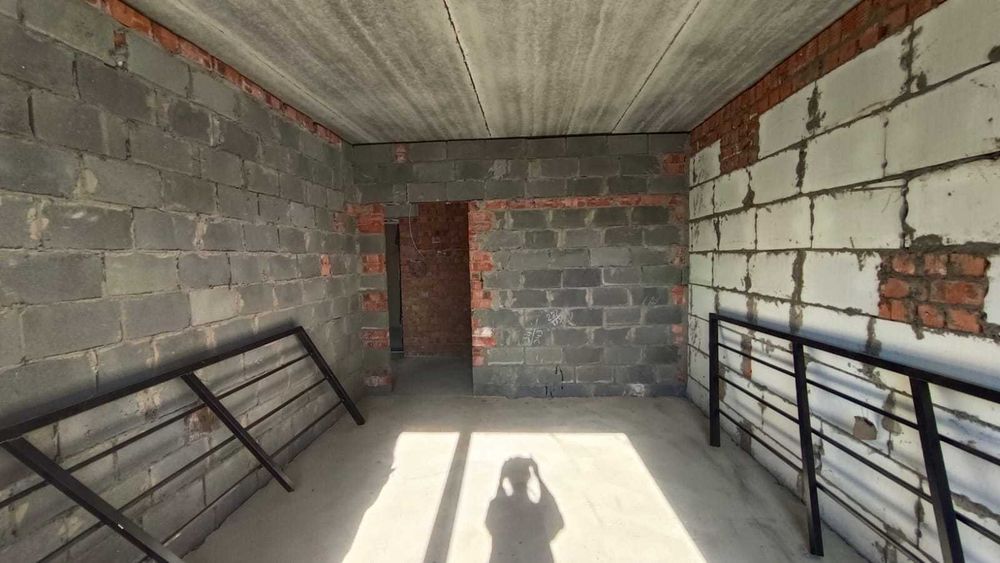 продам квартиру в районе ПАРКА ПОБЕДЫ