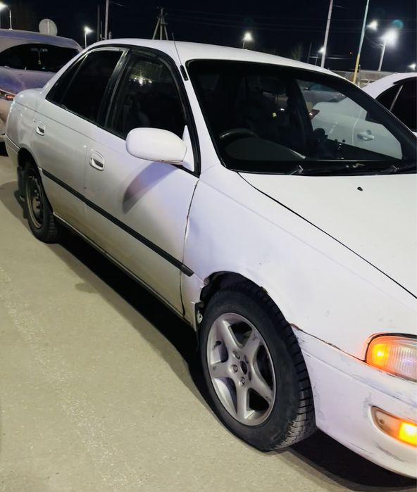 Toyota Carina ..