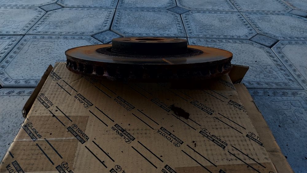 Стартер и генератор автомобиля Lexus Gs 300