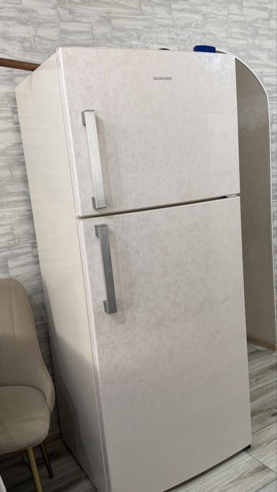 Холодильник  даухкамерный