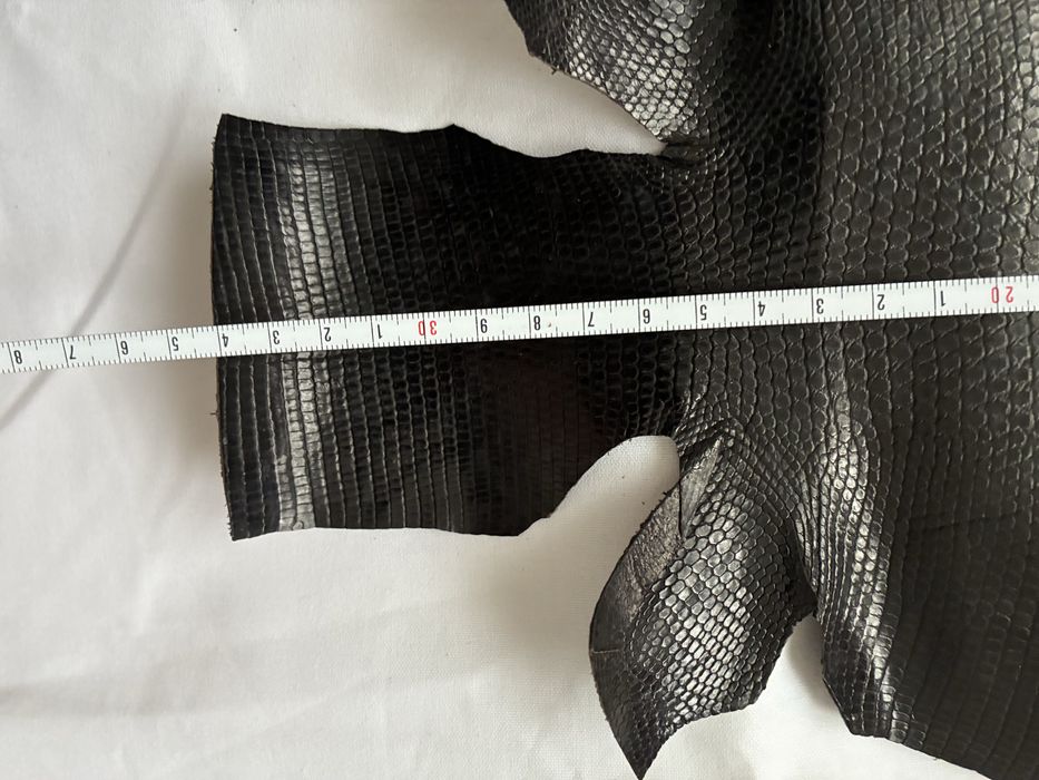 Piele soparla culoare maro si negru