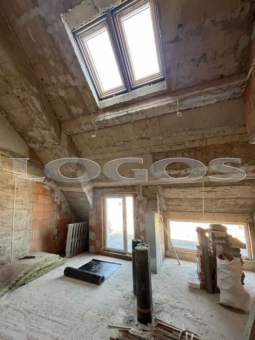 Продава се Мезонет в Варна, Погреби - 124 кв.м за 1111 €/кв.м - Снимка #1