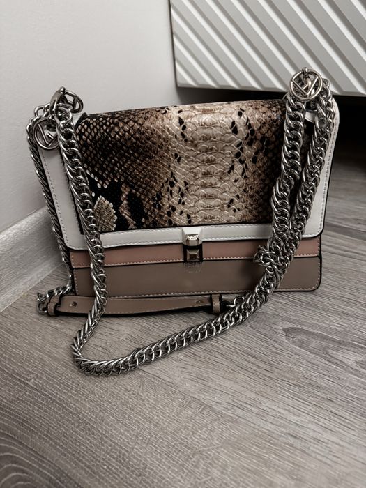 Продаю сумки женские