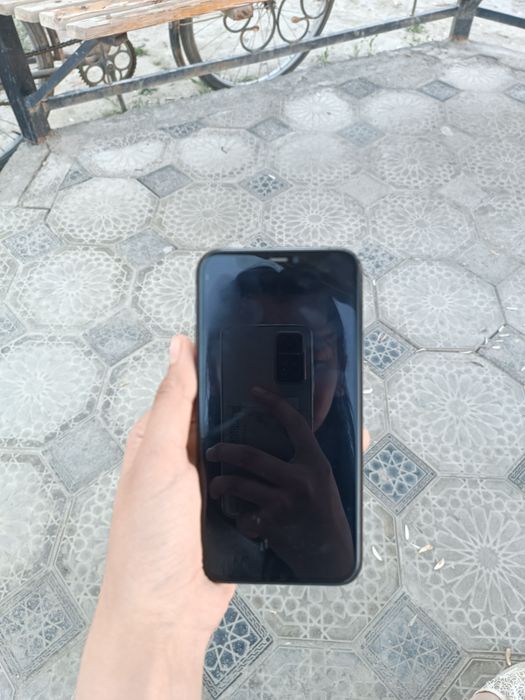 Iphone 11 yomks 70+
