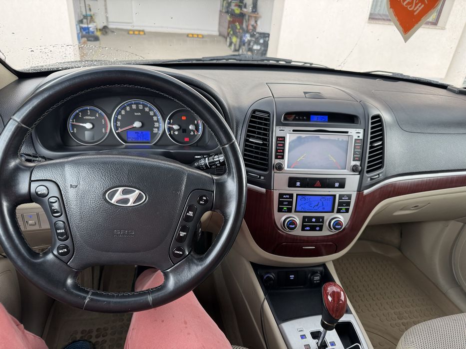 Hyundai Santa Fe 4WD