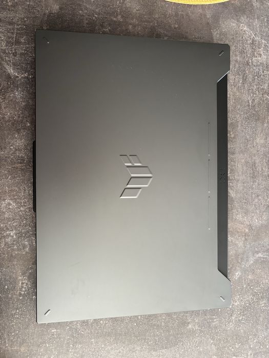 ASUS TUF F15 Gaming rtx4060 144hz