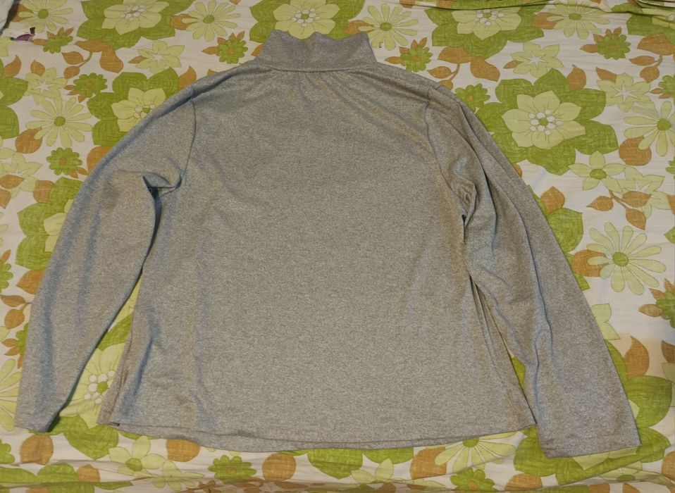 Блузи нови дамски