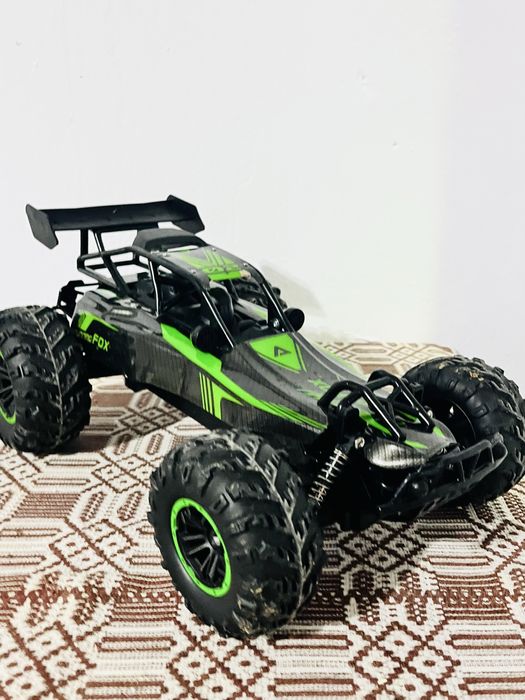 Masina pe telefomandă