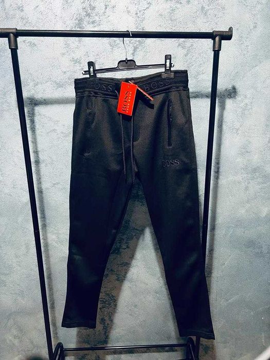 Pantaloni Hugo Boss Lichidare De Stoc