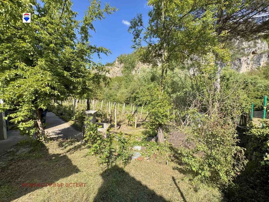 Продава се Къща в с. Нисово, Област Русе - 290 кв.м за 138 €/кв.м - Снимка #4