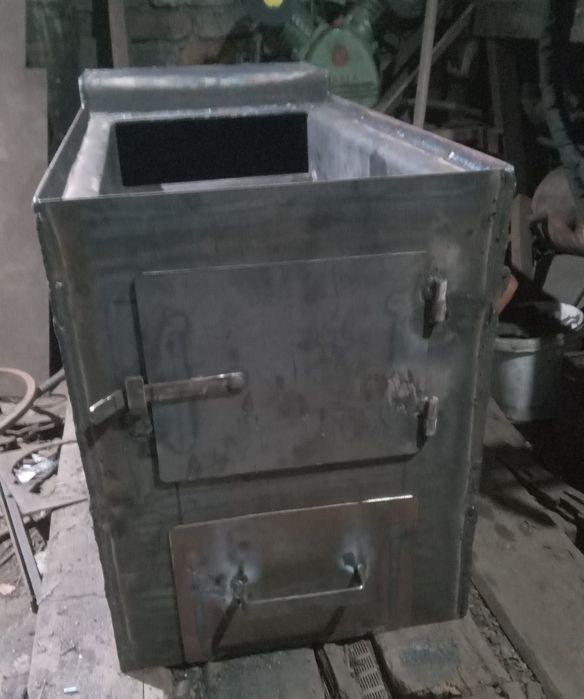 Котел отопления продам