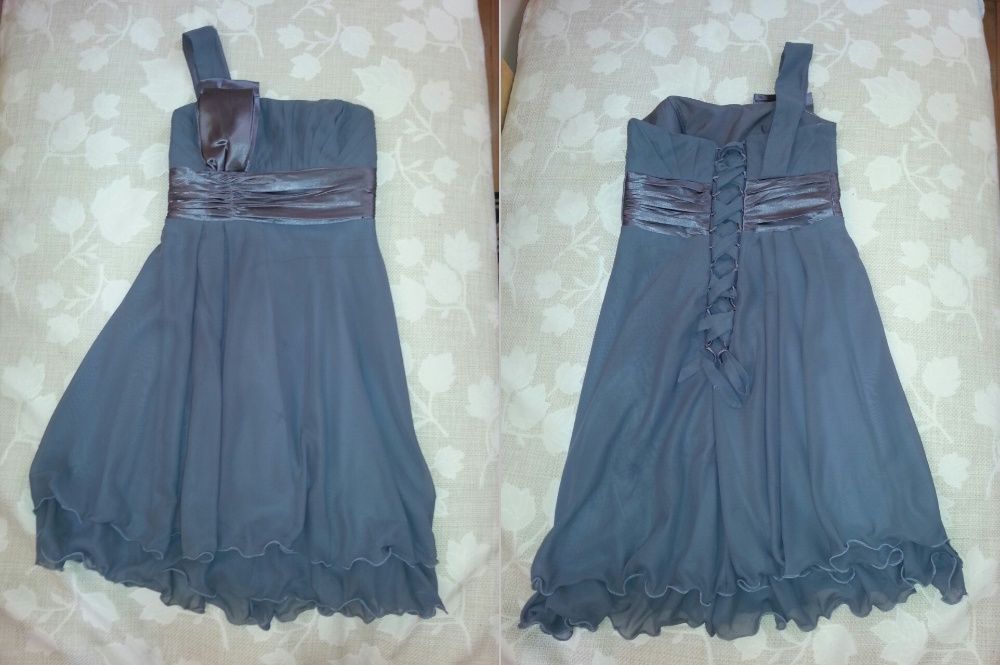 Официална рокля.