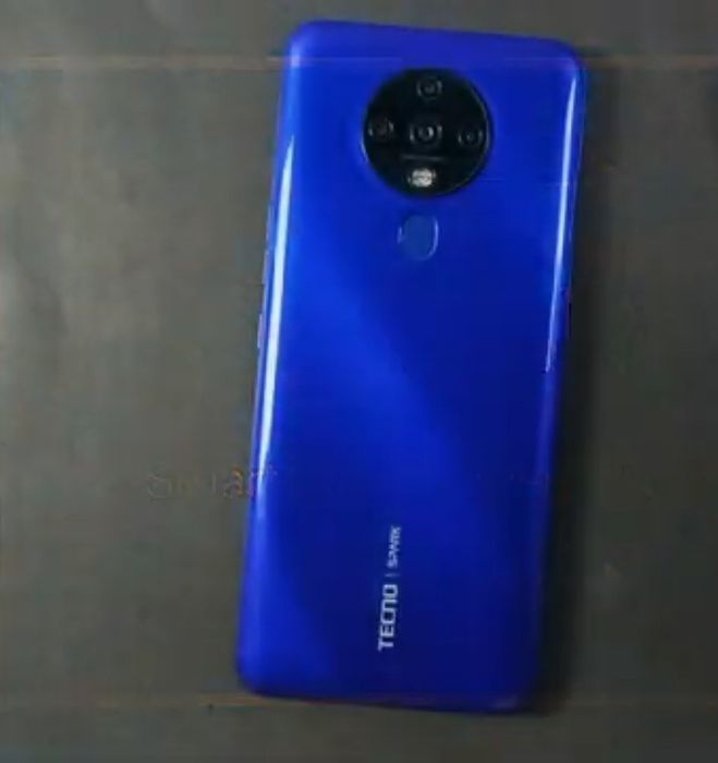 Tecno spark 6   samsung