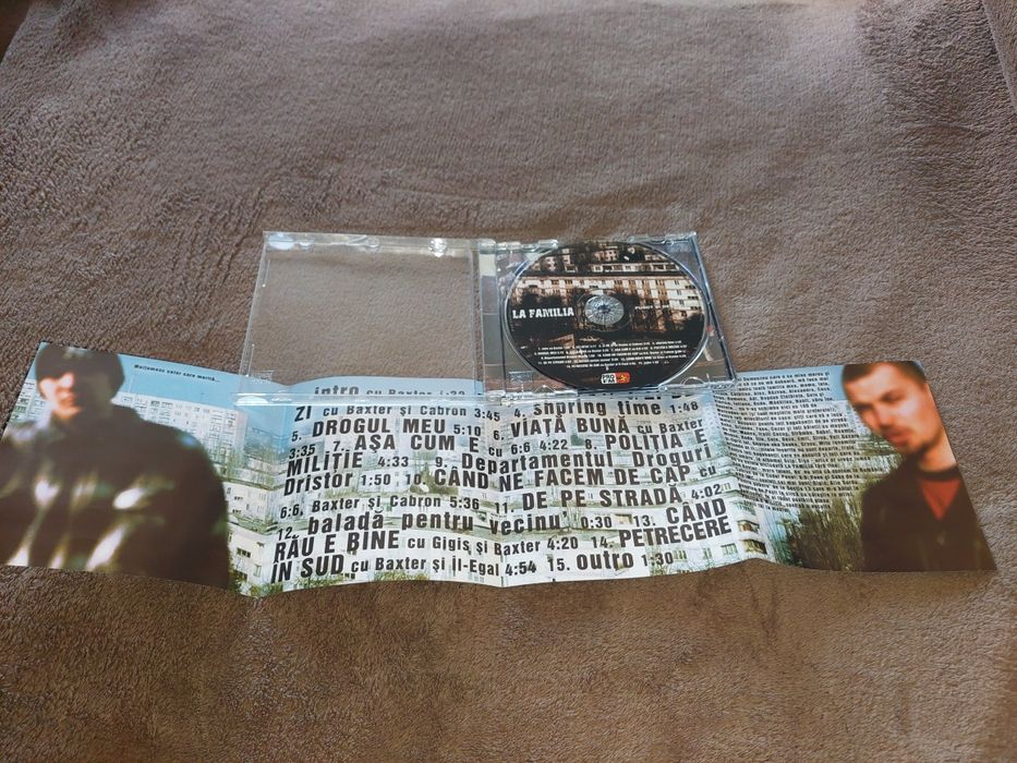 La Familia - Punct și de la capăt (CD) 2003