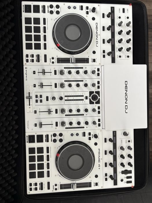 Продавам Denon prime4+
