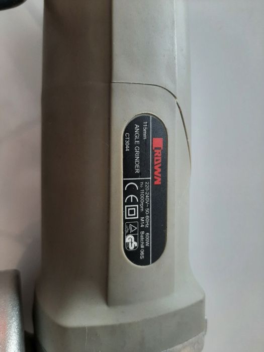 Продам Болгарку Crown