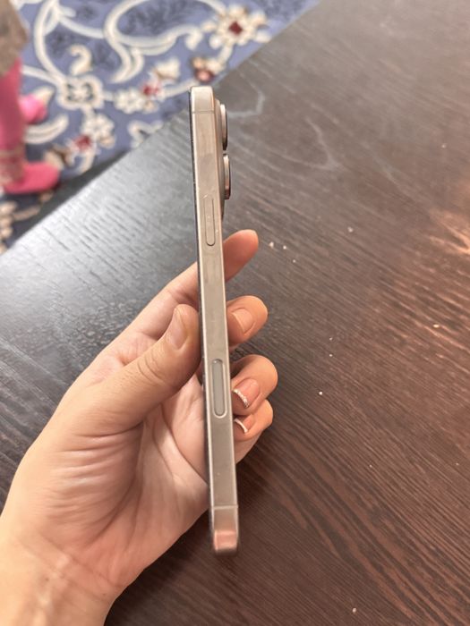 Продаю айфон 16про макс 256гб