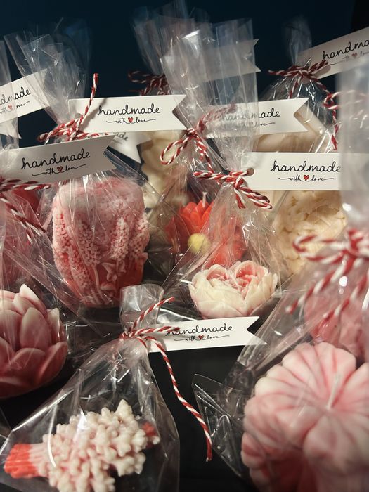 Mărțișoare  parfumate din ceară naturală de soia 100%