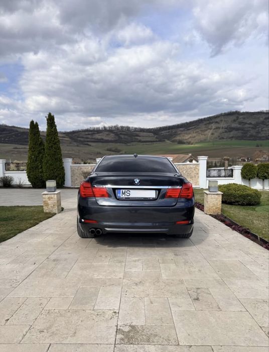Bmw seria 7 3.0d  f02