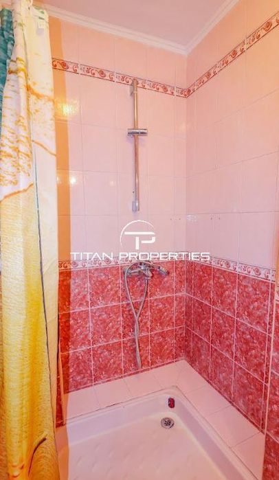 Двустаен апартамент, под наем, м-т Евксиноград