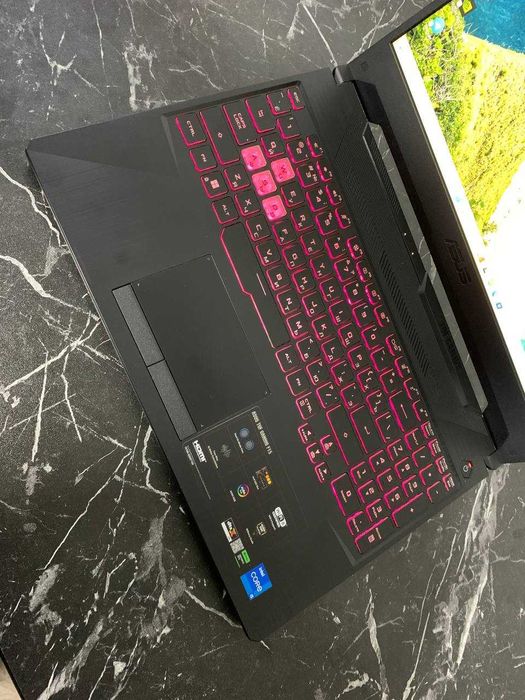 Kuchli Igrovoy Noutbuk Asus Tuf F15